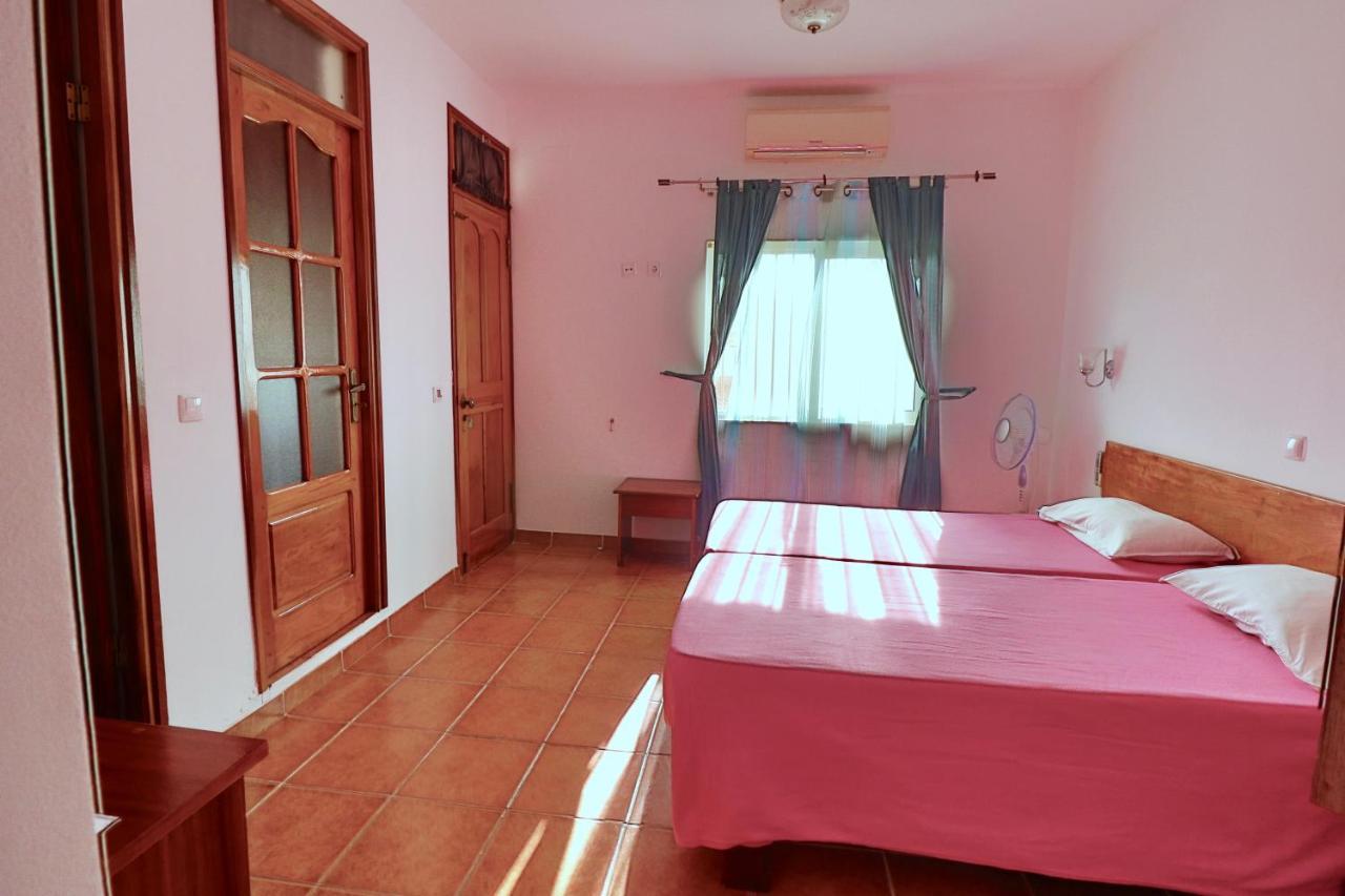 Residencial Che Guevara Bed & Breakfast Μιντέλο Εξωτερικό φωτογραφία