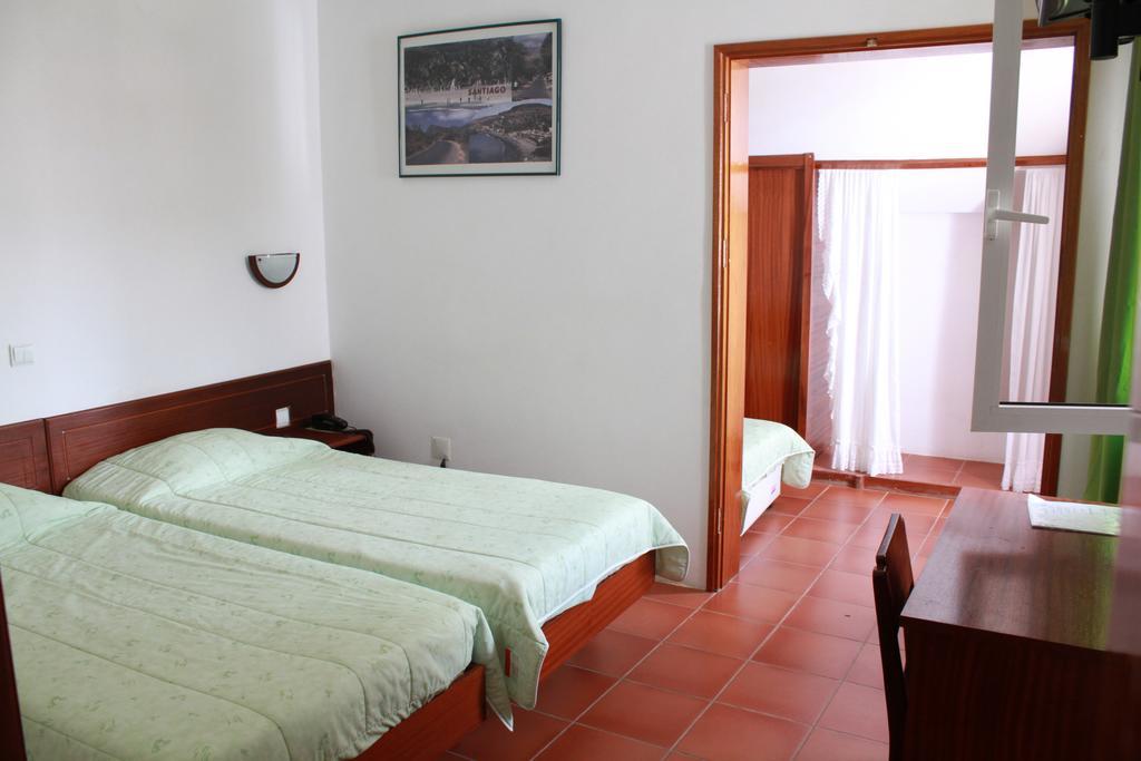 Residencial Che Guevara Bed & Breakfast Μιντέλο Δωμάτιο φωτογραφία